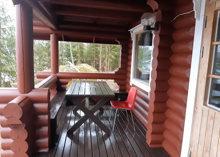 Willa Saimaa Raikala *