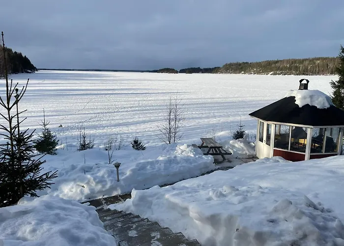 Willa Saimaa Raikala